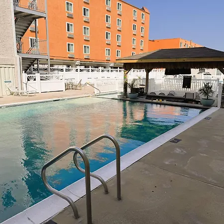 Oceanic Hotel-2