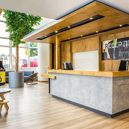 ibis budget Paris Porte de Montreuil-2