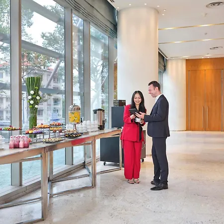Pullman Saigon Centre-2