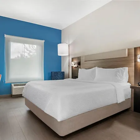 Holiday Inn Express Fairhope - Point Clear By Ihg-3