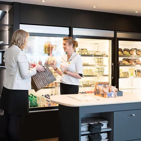Novotel Suites Lille Europe-2