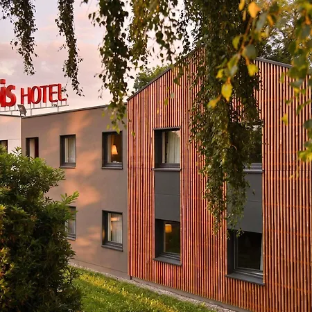 Ibis Quimper-3