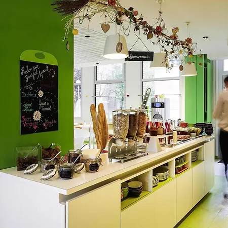 ibis Styles Lille Centre Gare Beffroi-3
