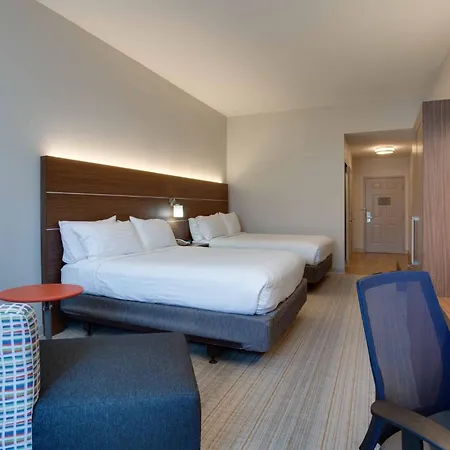 Holiday Inn Express & Suites Orlando International Airport By Ihg-2
