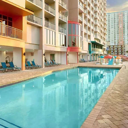 Hampton Inn & Suites Myrtle Beach Oceanfront-3