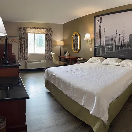 Knights Inn Hartford-3