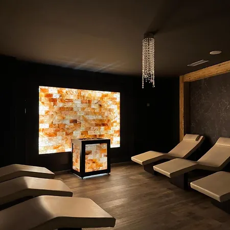 Lady Maria Hotel Wellness & Resort-2