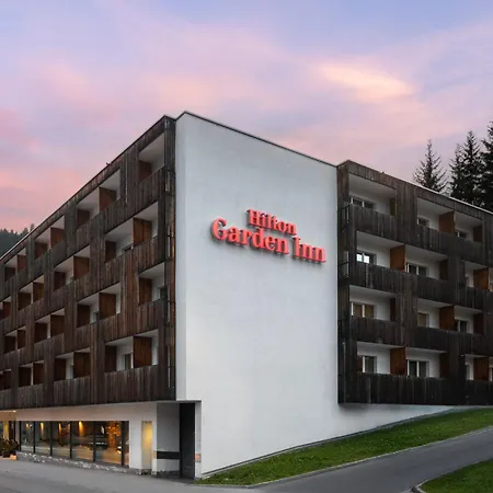 Hilton Garden Inn Davos-3