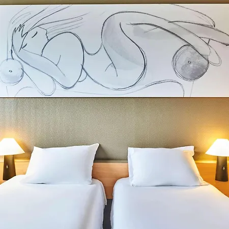 Ibis Paris Porte De Montreuil-3