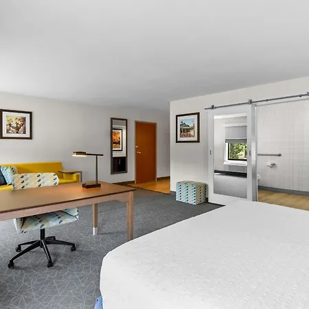 Hampton Inn & Suites Mansfield South @ I 71-2