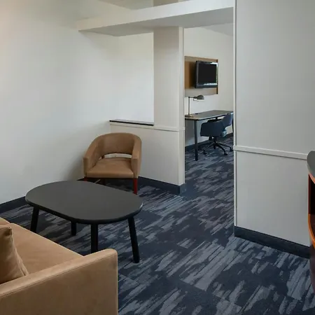 Fairfield Inn & Suites Orange Beach-3