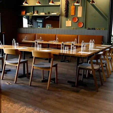 Moxy Brussels City Center-3