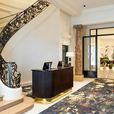 Sapphire House Antwerp, Autograph Collection-3