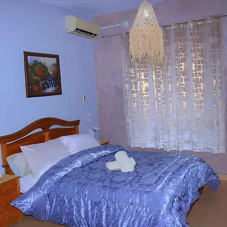 Auberge Les Montagnes Du Paradis Your Hidden Retreat In Paradise Valley-3
