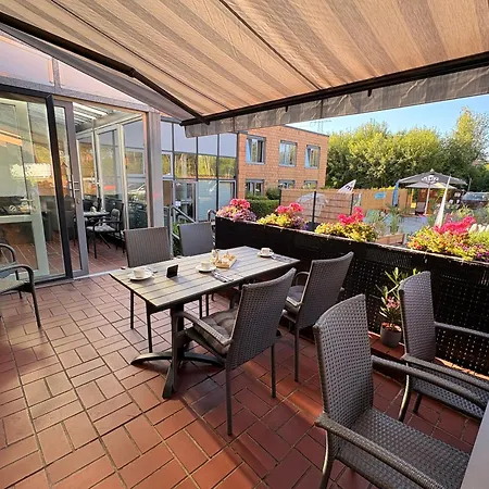 Nordic Avantage Hotel-3