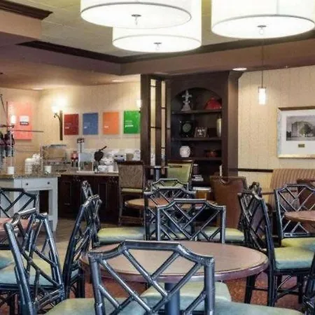 Comfort Suites-2