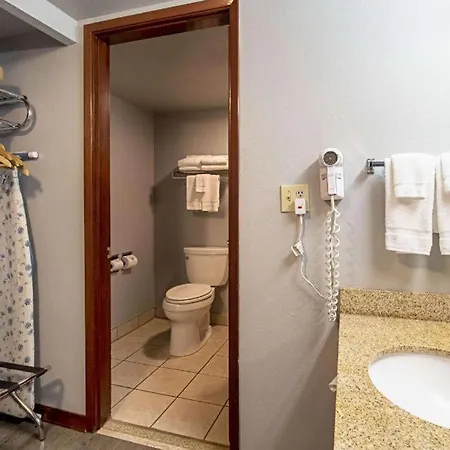 Quality Inn Olympia Near State Capital-3