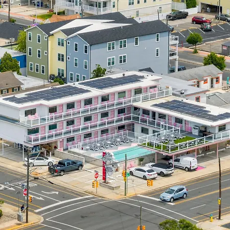 Pink Champagne Boutique Motel-2