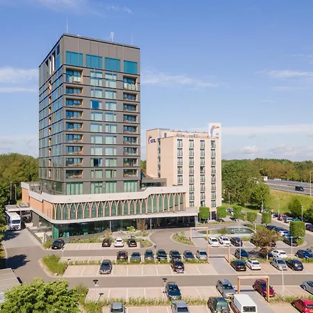 Van der Valk Hotel Venlo-3