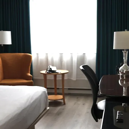 Travelodge By Wyndham Quebec City Hotel & Convention Centre-3