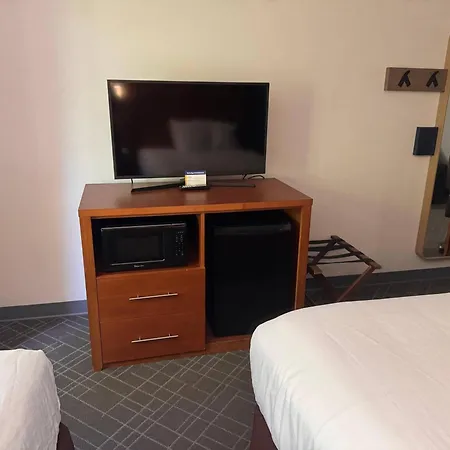 Comfort Suites Near Mcas Beaufort-3