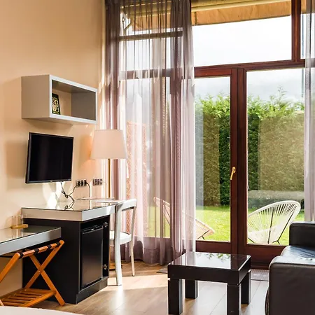 Indiana Boutique Hotel-2