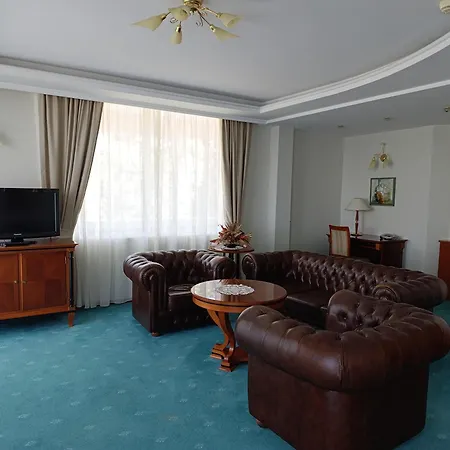 Hotel Metropol - Metropol Lake Resort-2