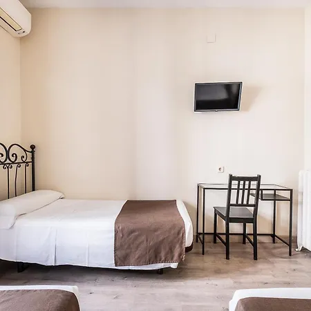 Hostal El Pilar-3
