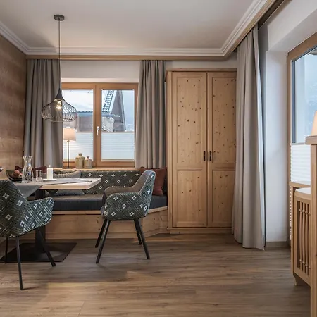 Hotel Garni Larcherhof-2