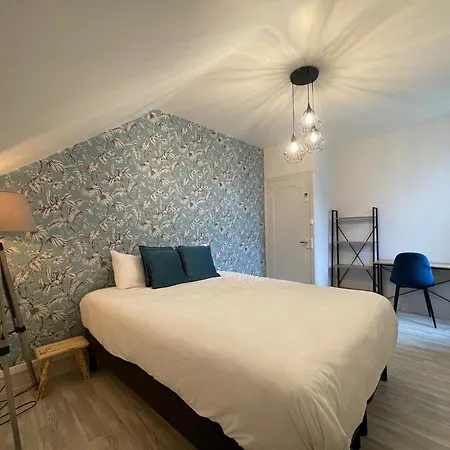 Hostellerie du Centrotel et Spa Bulles d'Allier-3