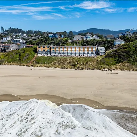 Sailor Jack Oceanfront Motel-3