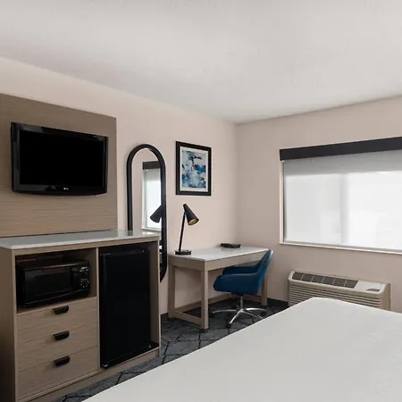Baymont By Wyndham Columbia, Mo-2