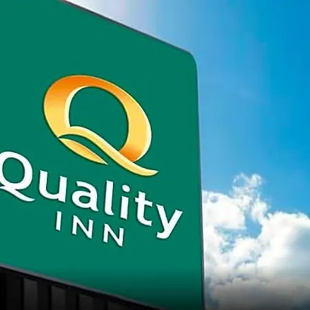 Quality Inn Petoskey-3