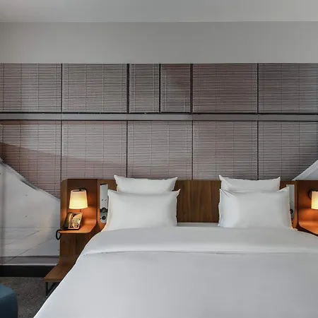 Novotel Regensburg Zentrum-2