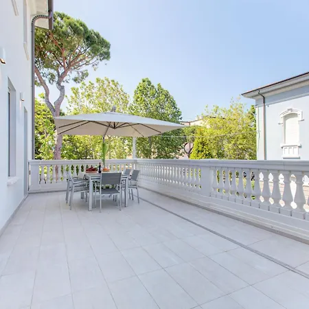 Villa Italia-2