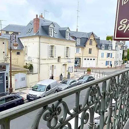 Hotel des Sports-3