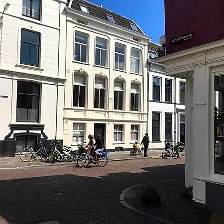 De Verrassing-3