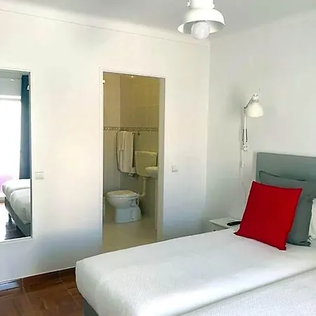 Bulldog Inn - Duna Parque Group-3