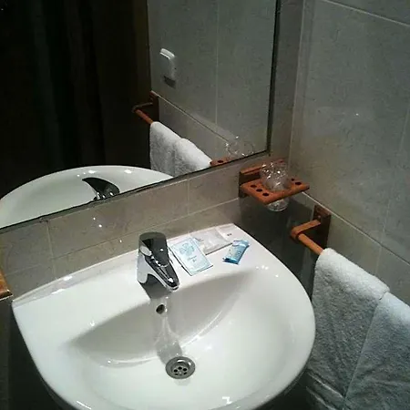 Hotel RC Ramon y Cajal-2