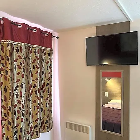Fast Hotel Brie-Comte-Robert-2