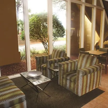Baymont By Wyndham Intl Speedway I-95 Daytona Beach-3