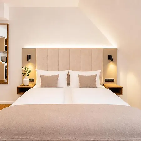 Altstadt Hotel Self Check-In-3