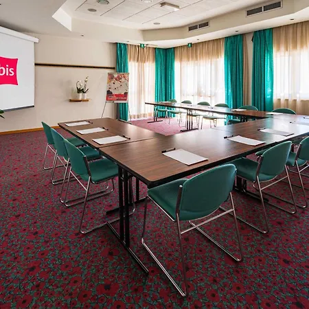 Hotel Ibis Firenze Nord Aeroporto-3