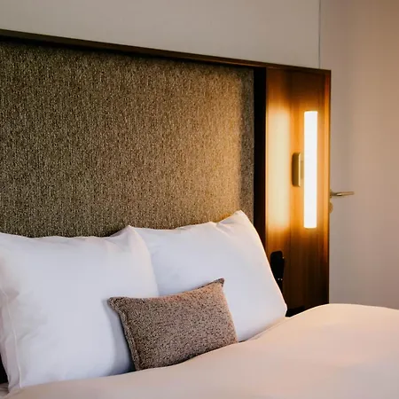 Hotel Vrythof - Just A Room - Digital Check-In, Key By Email Or Sms-2