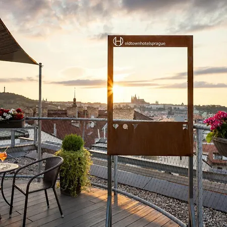 Metropol Design Hotel Old Town-3