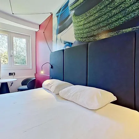 Ibis Vannes-2