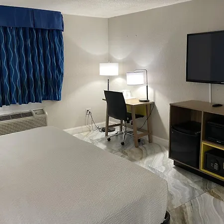 Days Inn By Wyndham Jersey City-3