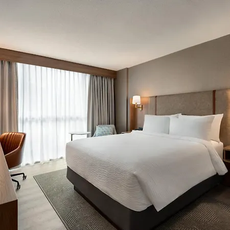 Holiday Inn & Suites Vancouver Downtown By Ihg-3