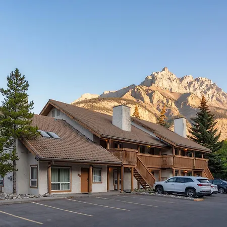 Banff Rocky Mountain Resort-2