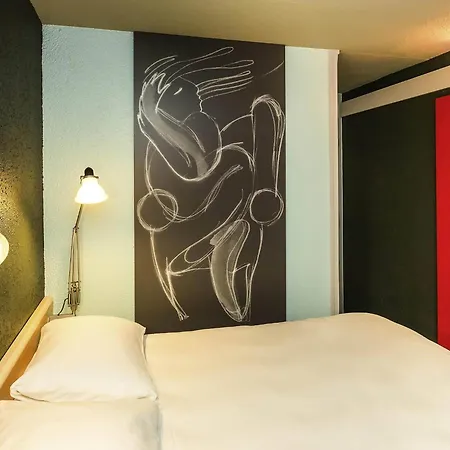 ibis Lorient Centre Gare-2